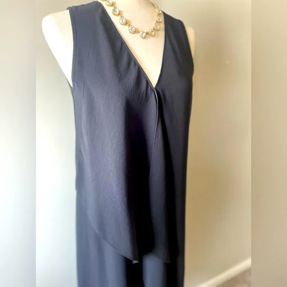 NWT | White House Black Market | Sleeveless Ruffle-Front Dress | Black | Size 2 - Picture 2 of 7